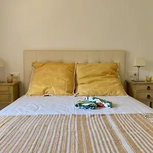 https://apartamento-en-la-playa-de-segur-de-calafell-barcelona.catalonia-hotels.com